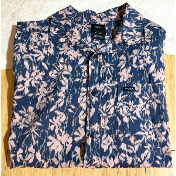 $60 RVCA Short Sleeve Anytime Palm Tree Woven Shirt Mens Size‎ Small Button Up - Picture 9 of 9